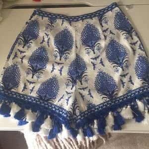 Blue and white tassel shorts with design